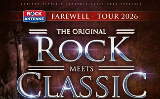 Tourankündigungsplakat 2026; silberne Schrift auf dunkel rotem Hintergrund 