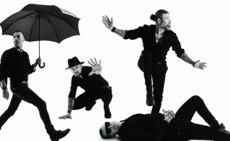 Freiwild-Bandmitglieder in schwarz-weiß